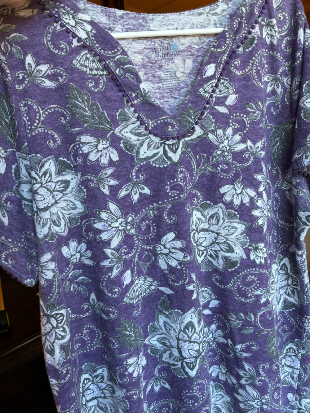 croft & barrow Purple Floral V-Neck Short Sleeve Top